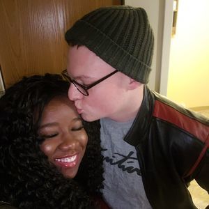 Meet your Posher, Edmonda monaj